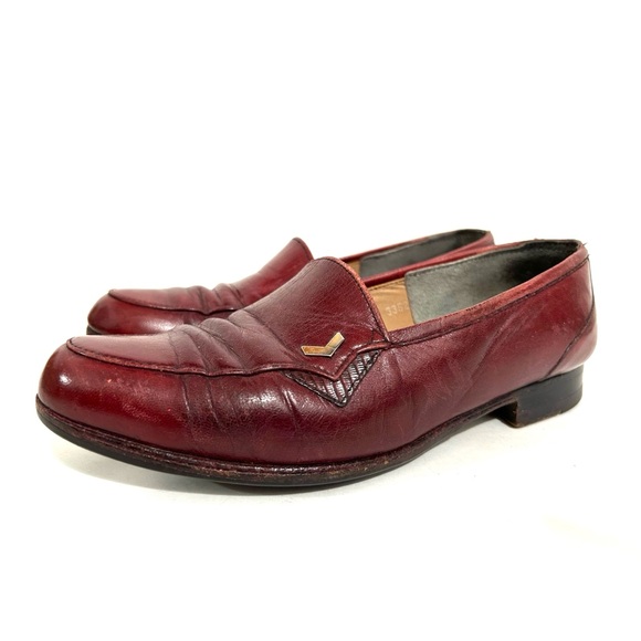 Vintage 80s Leather Loafers Burgundy Preppy Academia Slip In Unisex Women 7.5 - Picture 1 of 6